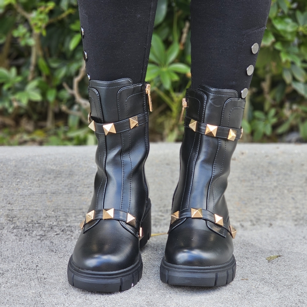 Women's Black Pyramid Stud Ankle Combat Boot - Picture 3 of 5